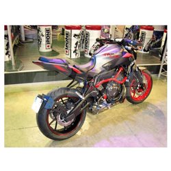 PORTAMATRÍCULAS A LA RUEDA YAMAHA MT-07 NEGRO