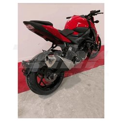 PORTAMATRÍCULAS A LA RUEDA SUZUKI GSX-S750 NEGRO