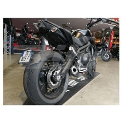 PORTAMATRÍCULAS A LA RUEDA YAMAHA MT-09 NEGRO