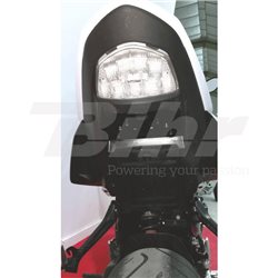 PORTAMATRÍCULAS A LA RUEDA SUZUKI GSR750 NEGRO
