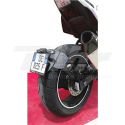 PORTAMATRÍCULAS A LA RUEDA SUZUKI GSR750 NEGRO