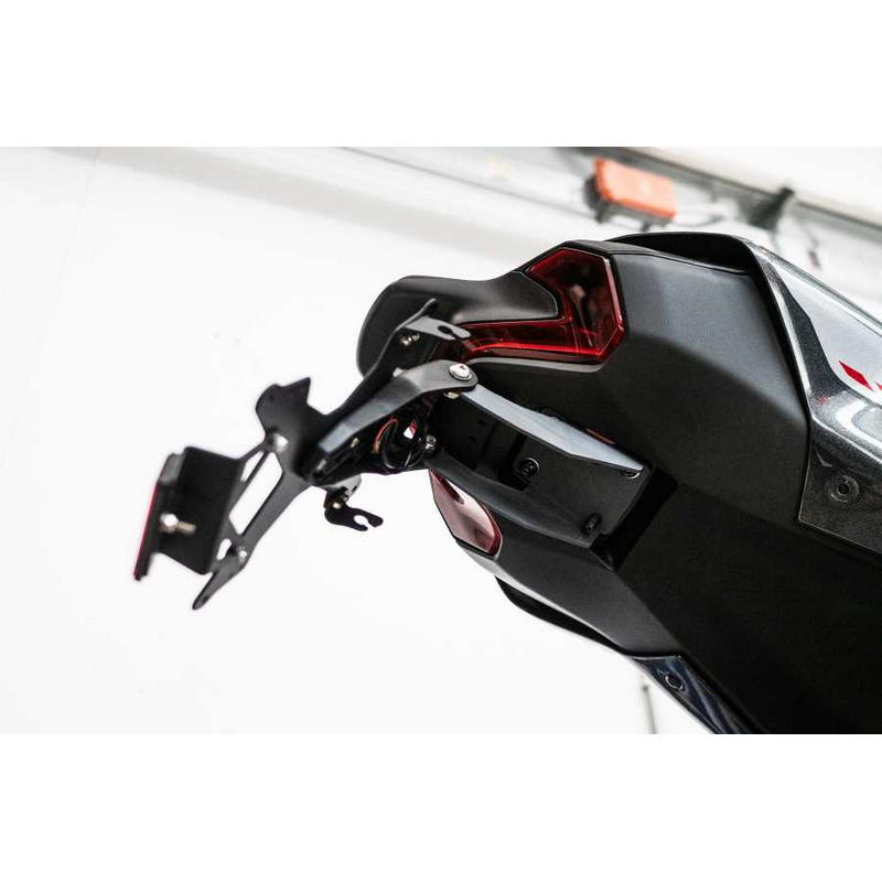 PORTAMATRÍCULAS KAWASAKI Z900 2025 - 2026