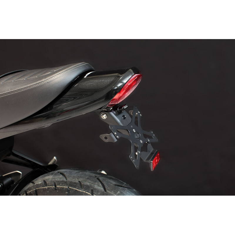 Portamatrículas Kawasaki Z900 RS 2018-2024