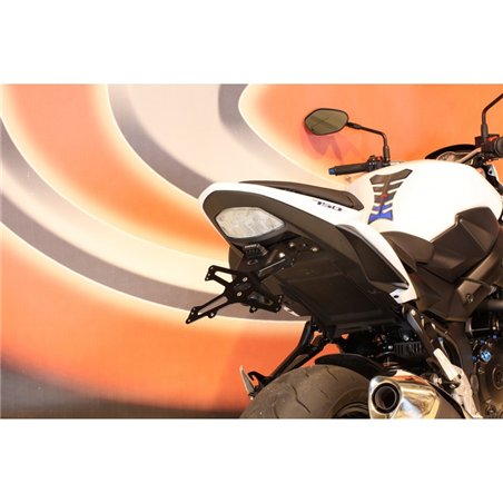 PORTAMATRÍCULAS SUZUKI GSR750