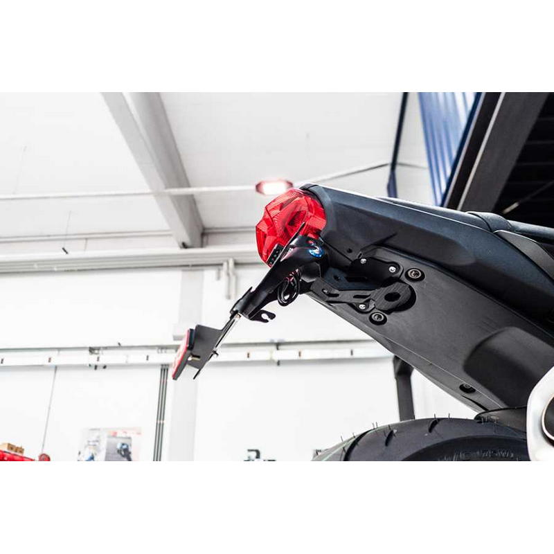 PORTAMATRÍCULAS YAMAHA MT-10 2022-2024