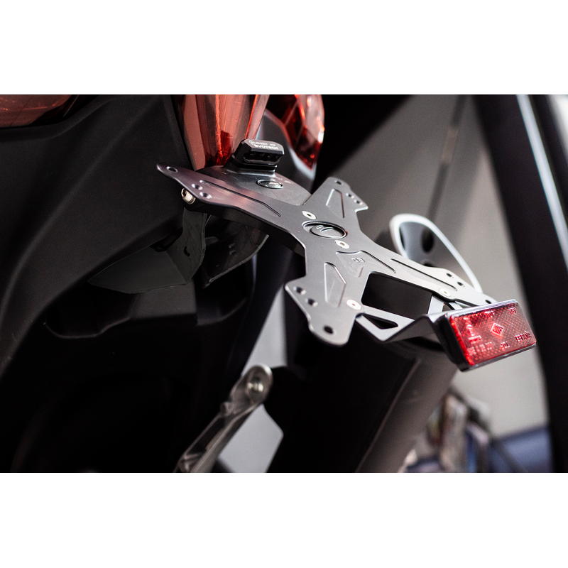 PORTAMATRÍCULAS YAMAHA T-MAX 560 TECH MAX 2022-2025