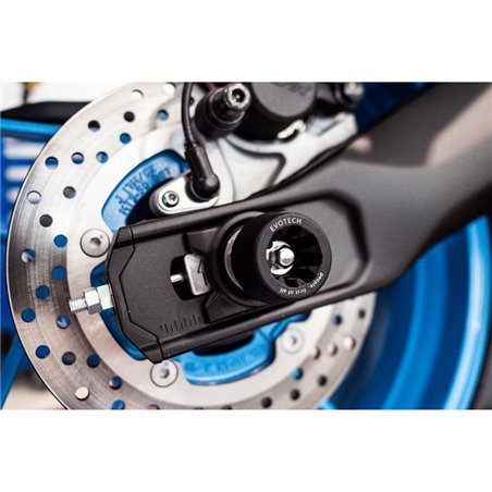 Protectores eje trasero Yamaha MT-07 2021-2025