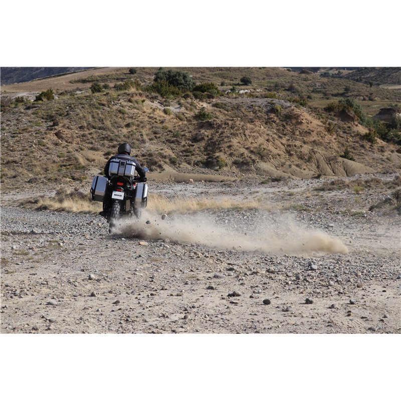 MALETA DERECHA ALUMINIO SHAD TERRA 36L