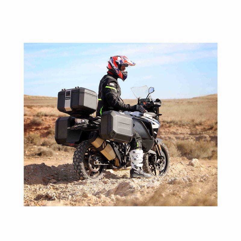 MALETA IZQUIERDA ALUMINO SHAD TERRA BLACK 36L