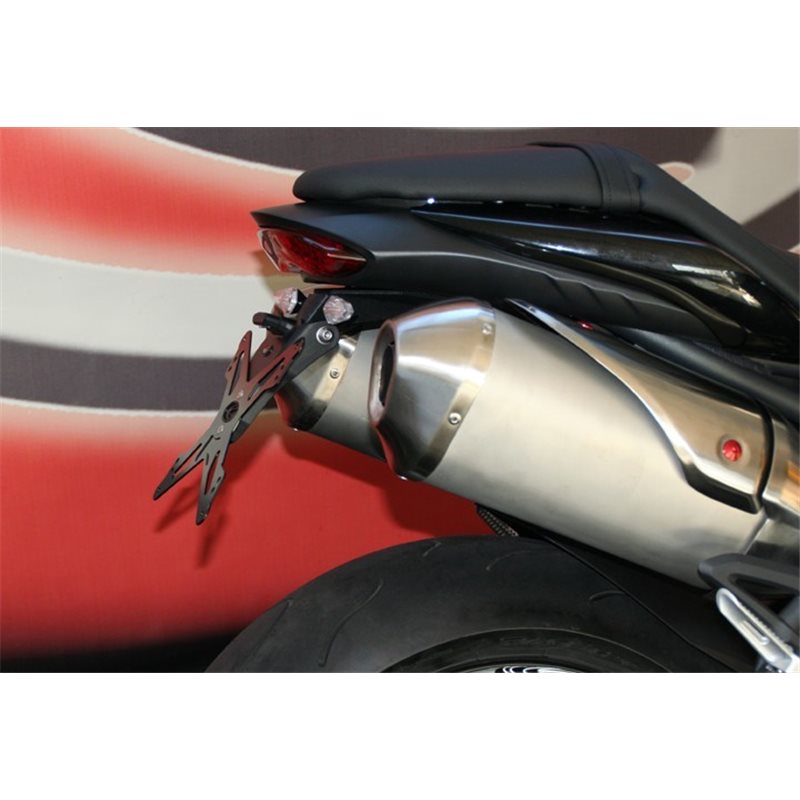 TRIUMPH SPEED TRIPLE 11'-12' PORTAMATRICULAS EVOTECH