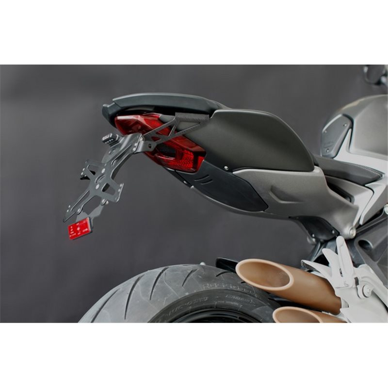 MV AGUSTA BRUTALE 800 16' PORTAMATRICULAS MV AGUSTA BRUTALE 800 16' PORTAMATRICULAS